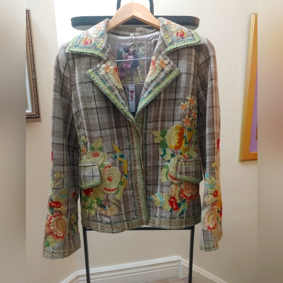 Johnny Was Jackets & Blazers - BYIA CollectorJOHNNY WAS Jacket. SZ Small. EUC.
